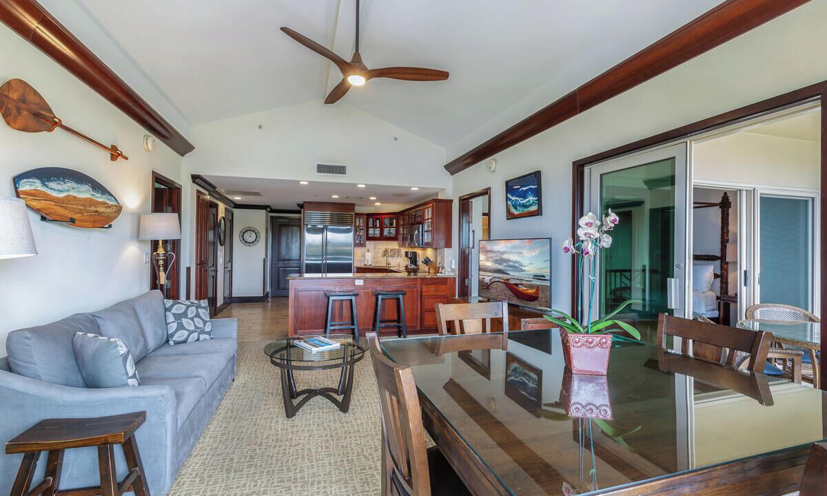 Photo of Livingroom in Wailua