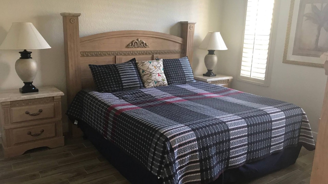 Photo of Bedroom in Regal Palms