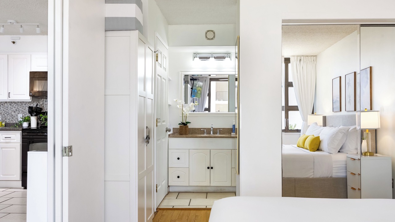 Photo of Bathroom in Waikiki