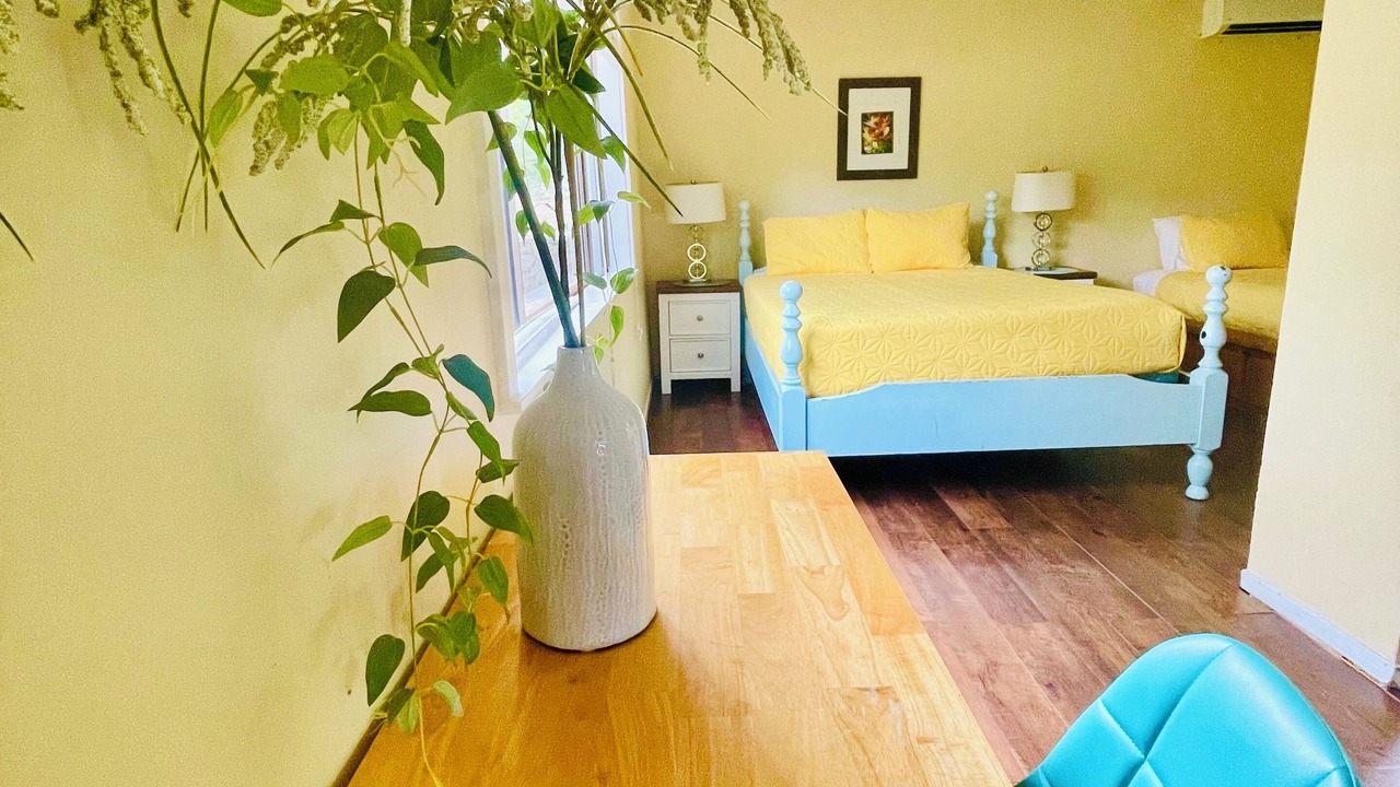 Photo of Bedroom in Kahaluu Bay