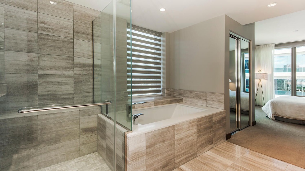 Photo of Bathroom in Ala Moana