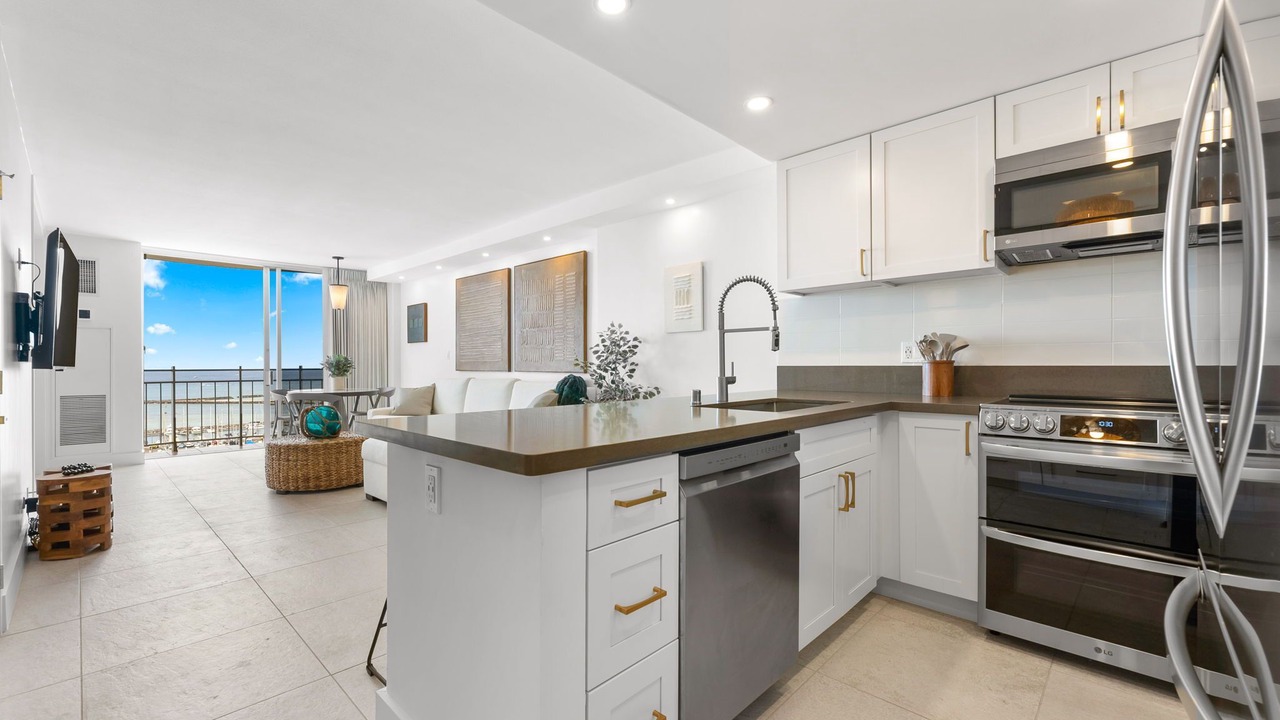 Photo of Kitchen in Waikiki