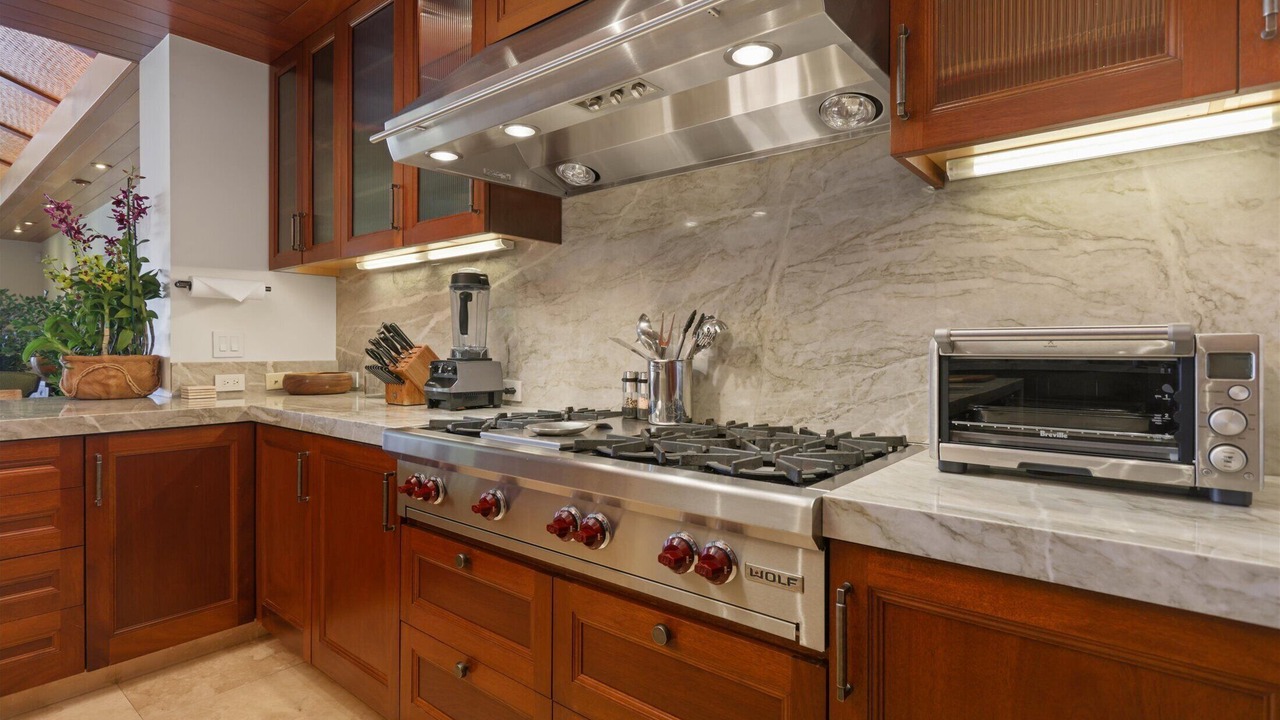 Photo of Kitchen in Kaupulehu