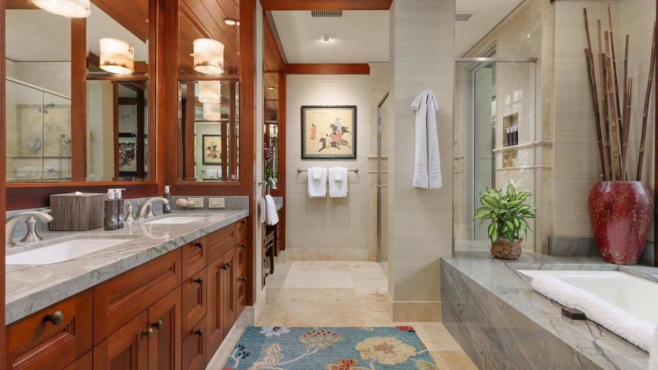 Photo of Bathroom in Kaupulehu