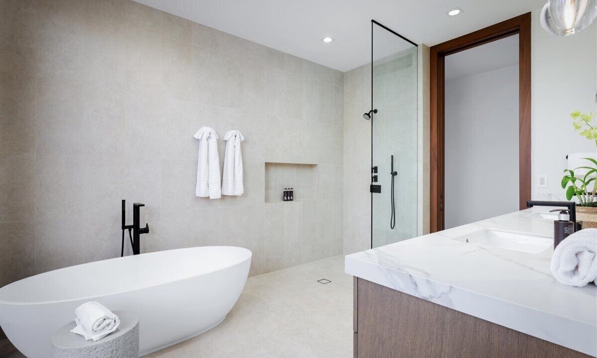 Photo of Bathroom in Kaupulehu
