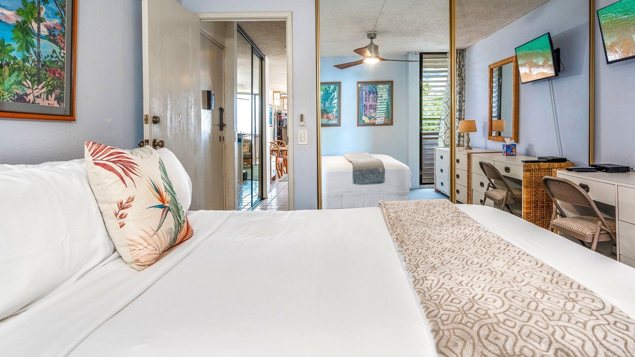 Photo of Bedroom in Maalaea