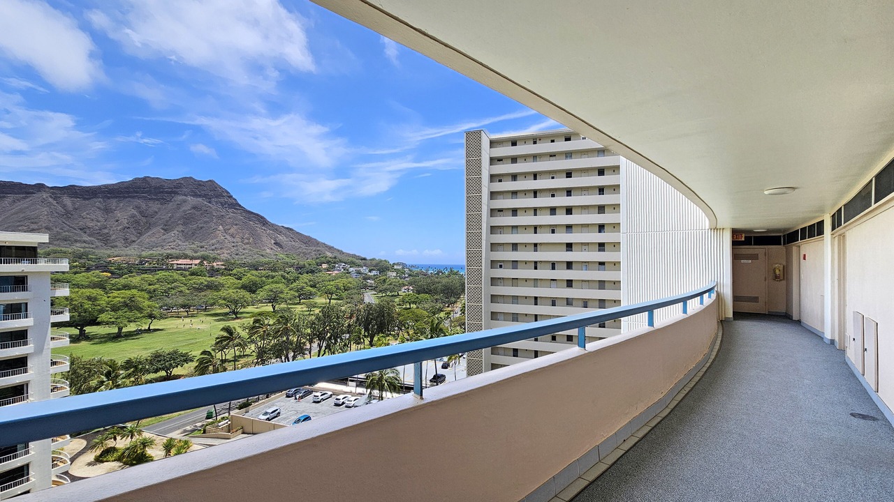 Photo of Outdoor in Diamond Head - Kapahulu - St. Louis