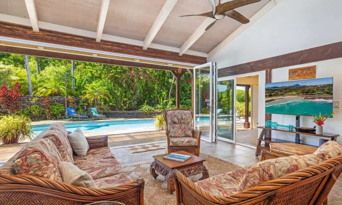 Photo of Bedroom in Poipu