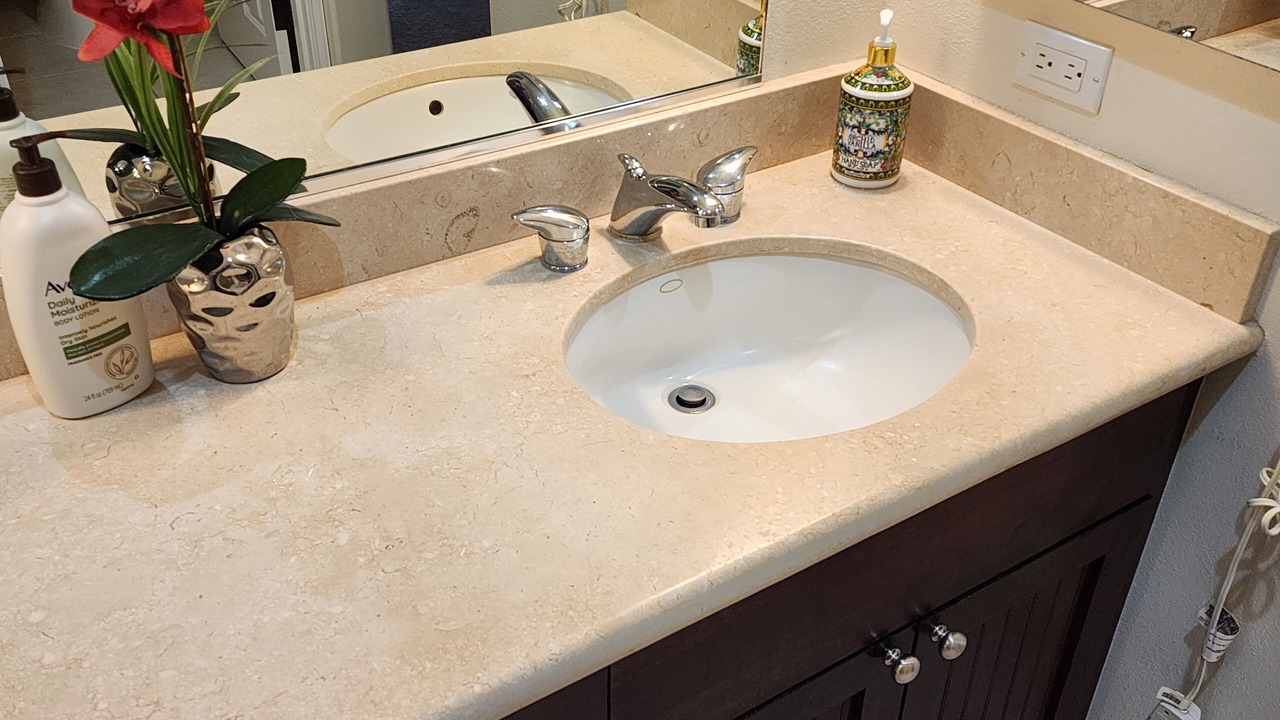 Photo of Bathroom in Waikoloa