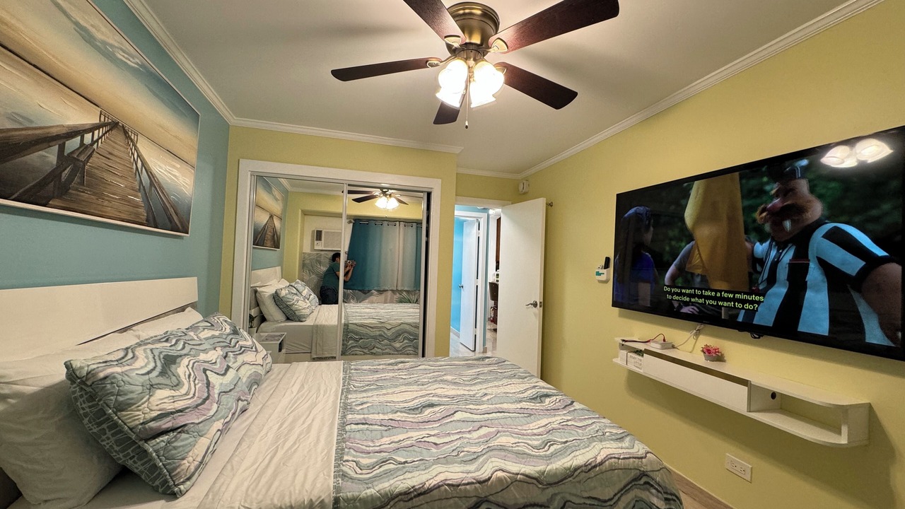 Photo of Bedroom in Waikiki