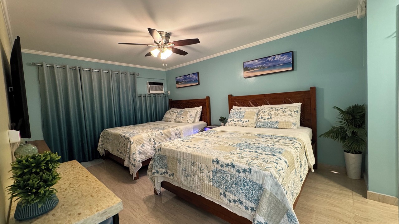 Photo of Bedroom in Waikiki