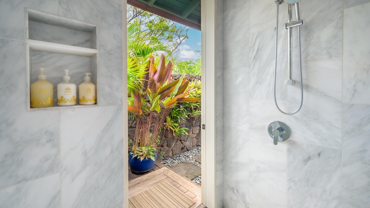 Photo of Bathroom in Kukuiula