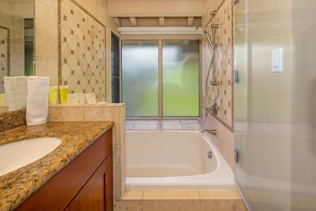 Photo of Bathroom in Kapalua