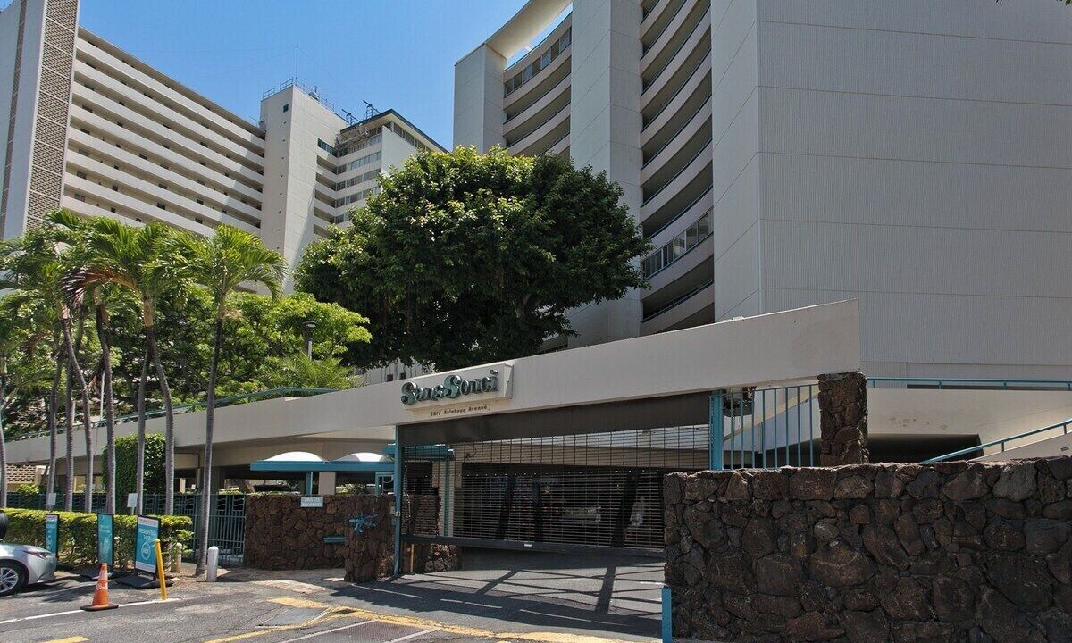 Photo of Outdoor in Diamond Head - Kapahulu - St. Louis