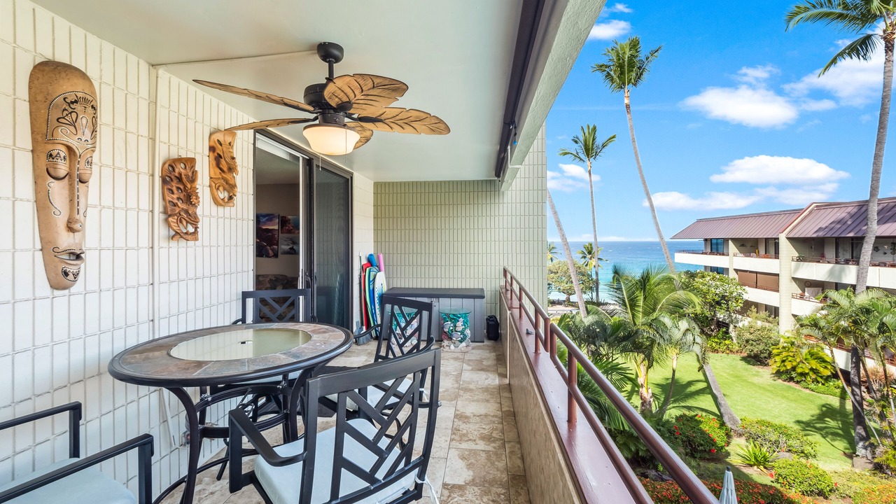 Photo of Outdoor in Kahaluu Bay