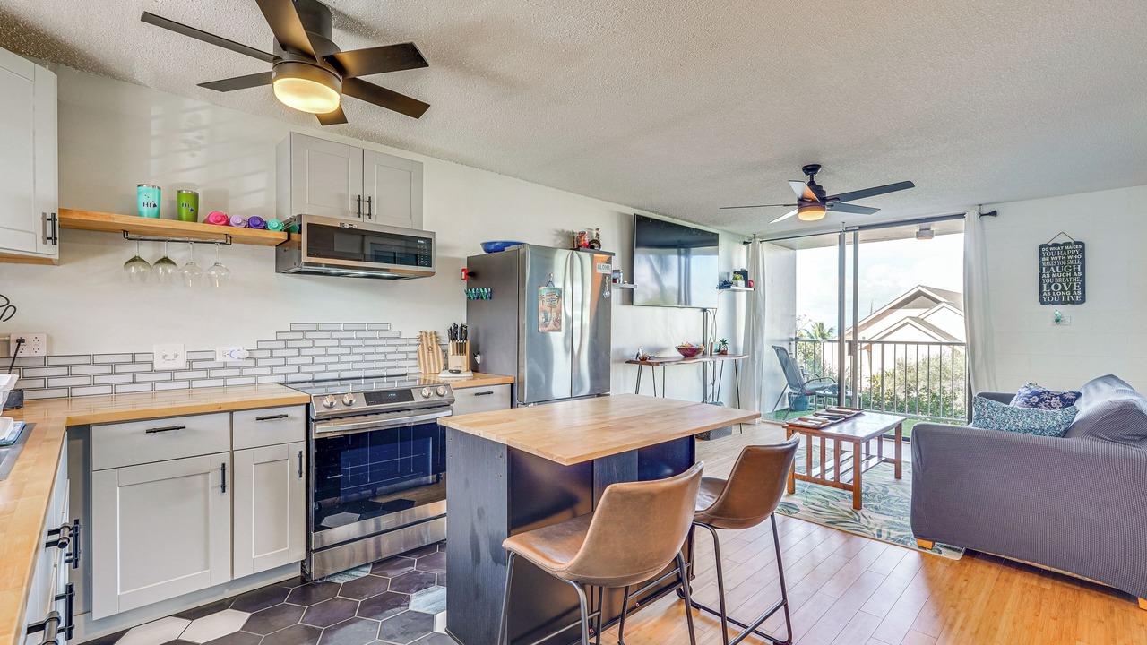 Photo of Kitchen in Historic Kailua Village