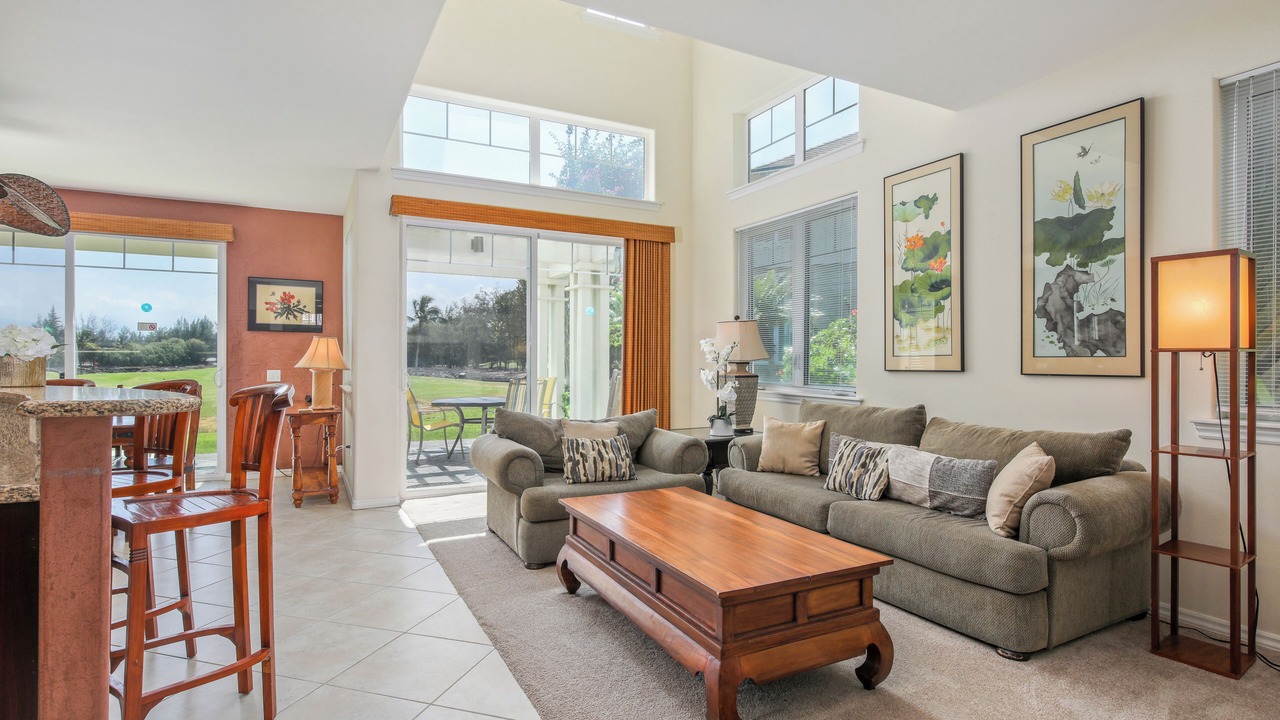 Photo of Livingroom in Waikoloa Village
