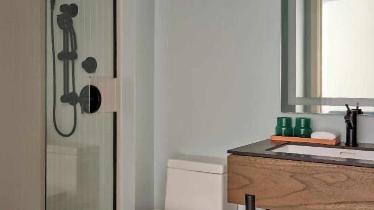 Photo of Bathroom in Waikiki