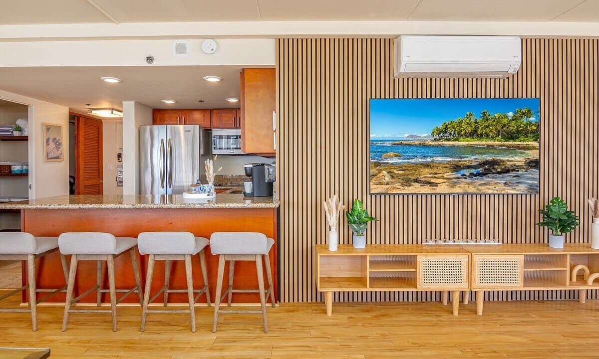 Photo of Bedroom in Waikiki