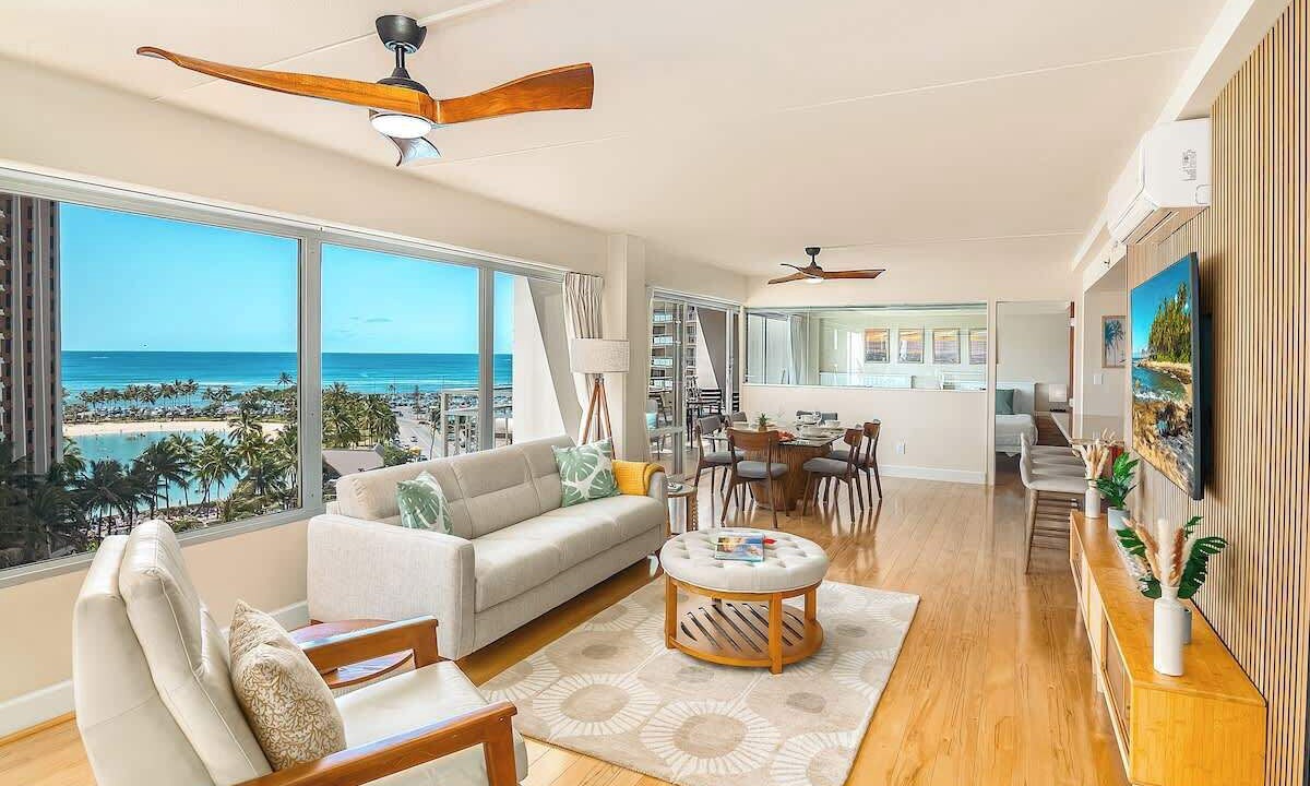 Photo of Bedroom in Waikiki