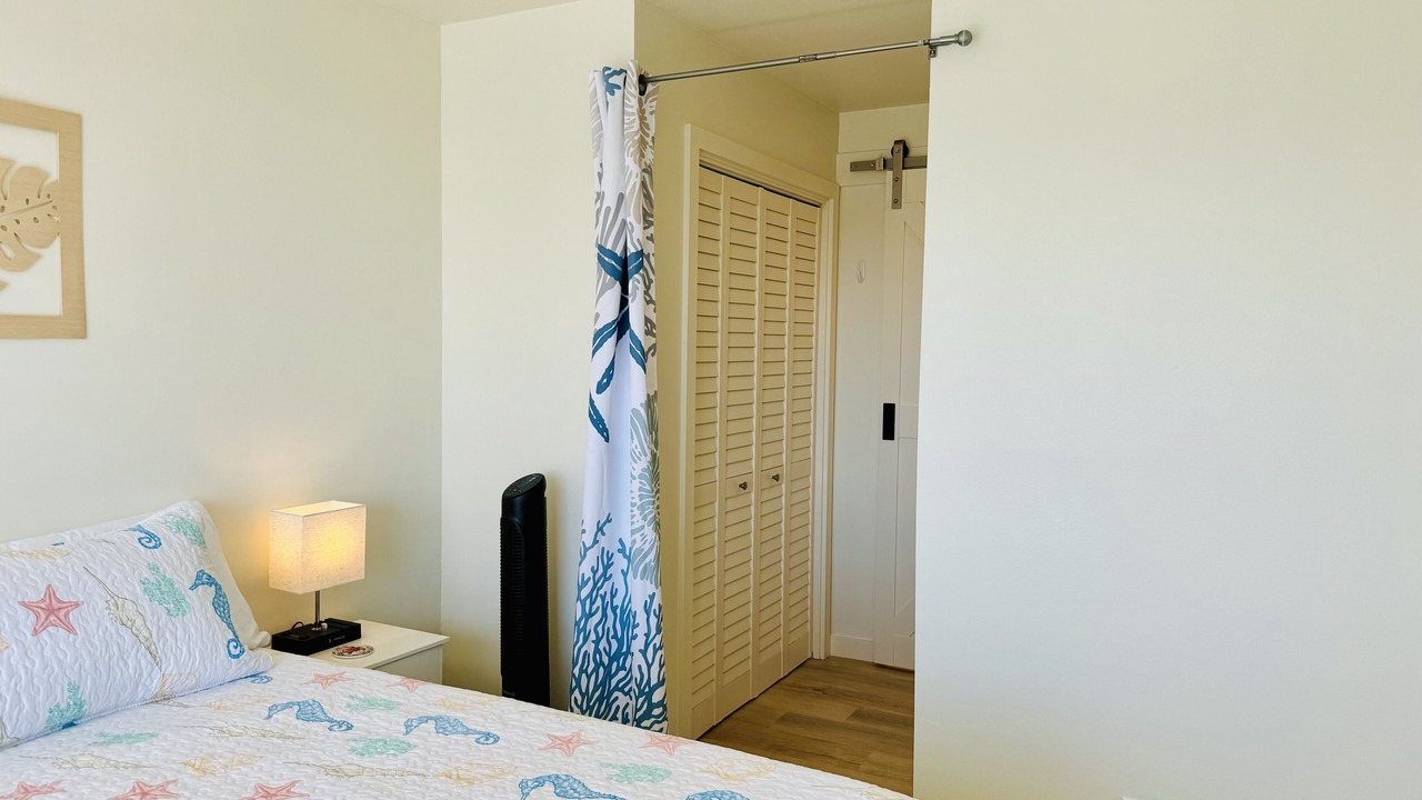 Photo of Bedroom in Historic Kailua Village