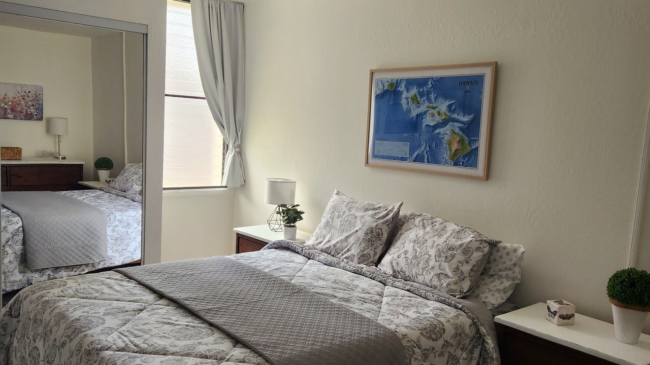 Photo of Bedroom in Makaha Valley