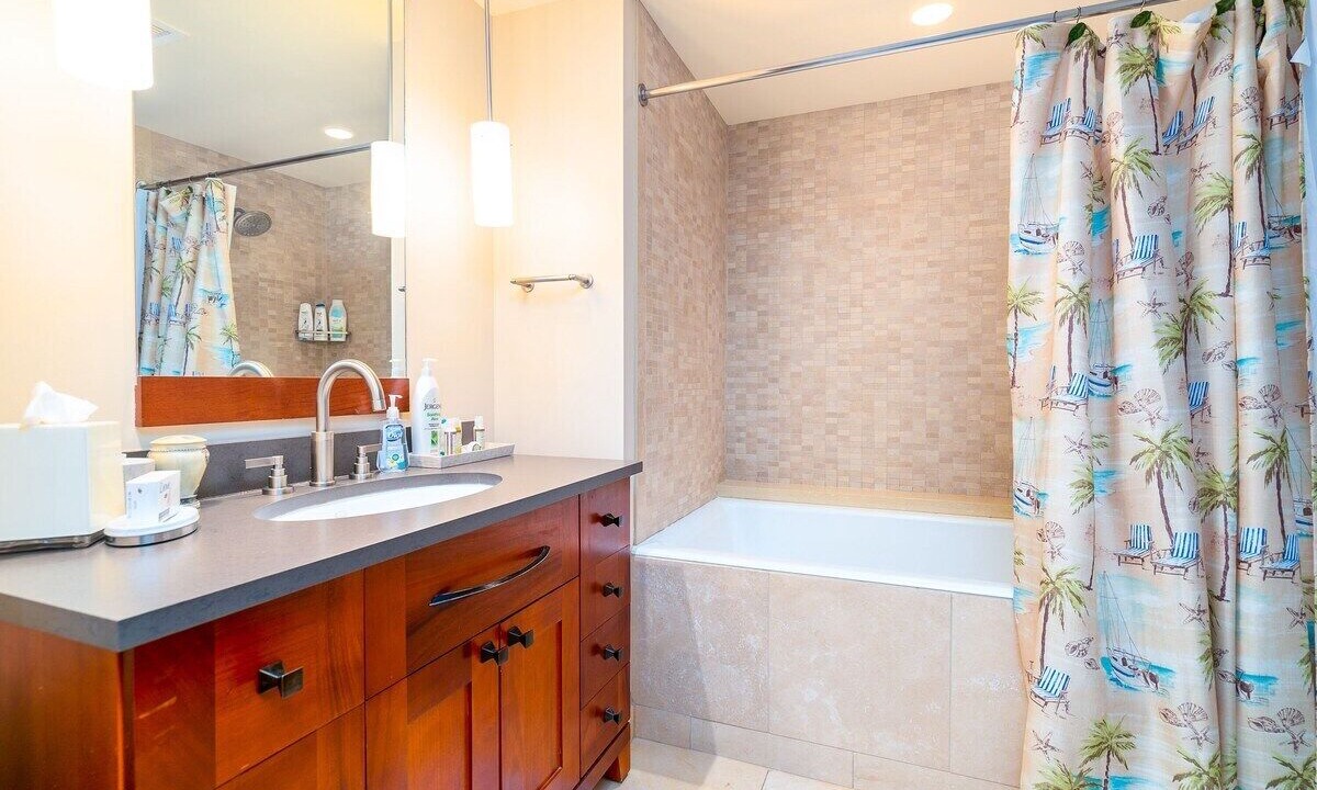 Photo of Bathroom in Ko Olina