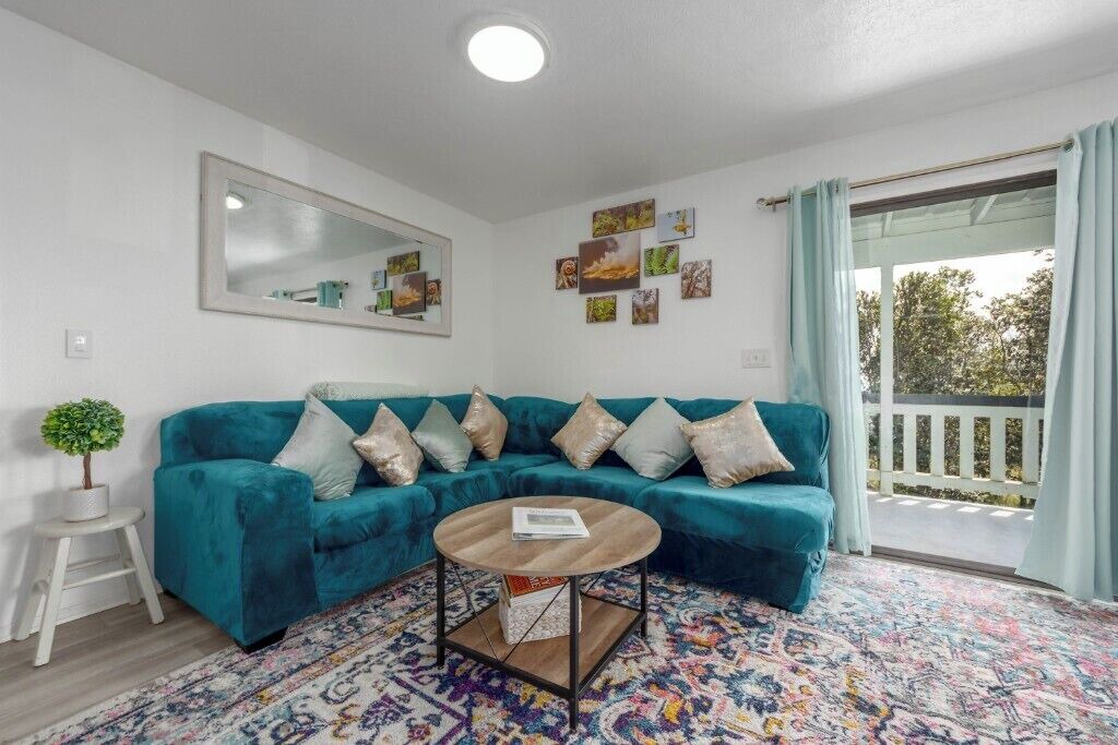 Photo of Livingroom in Royal Hawaiian Estates