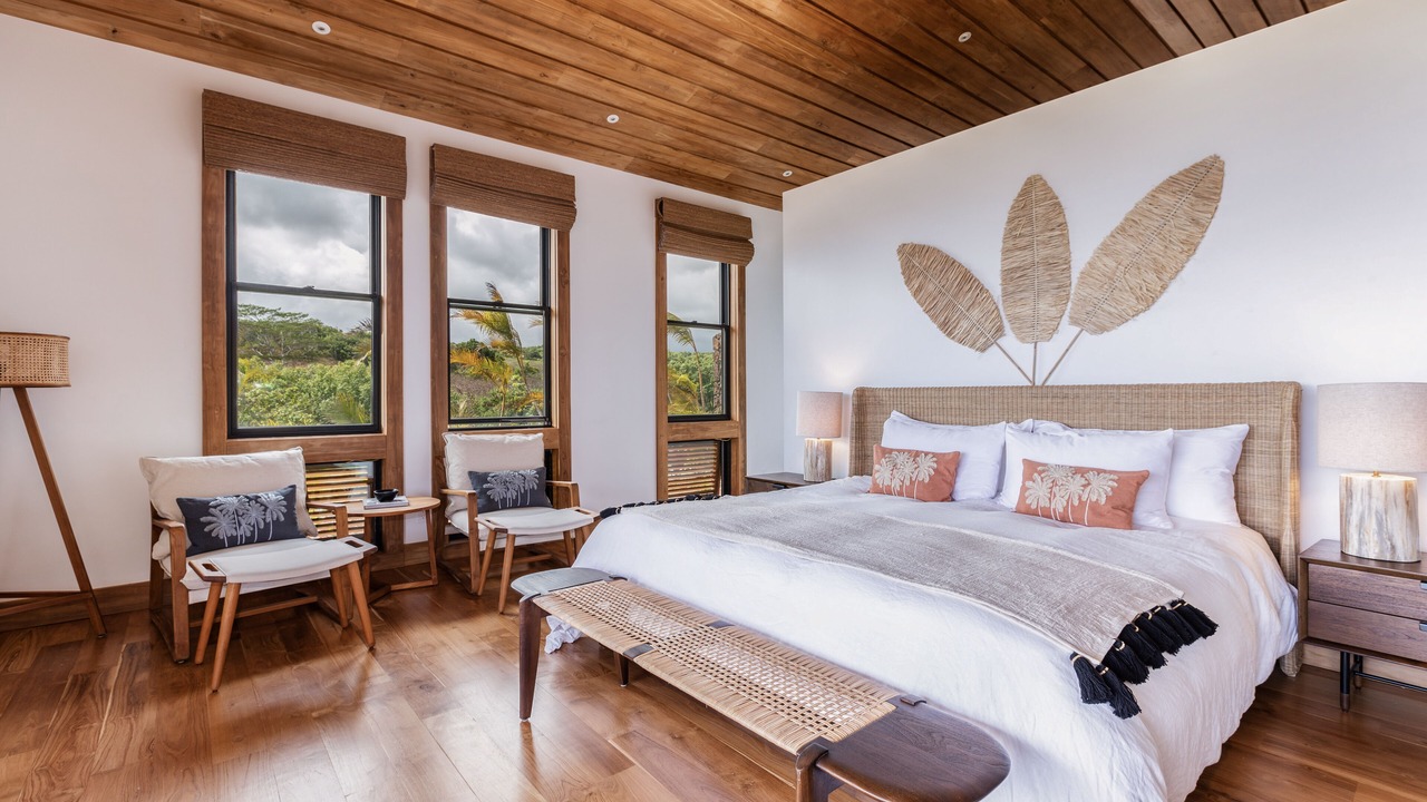 Photo of Bedroom in Poipu