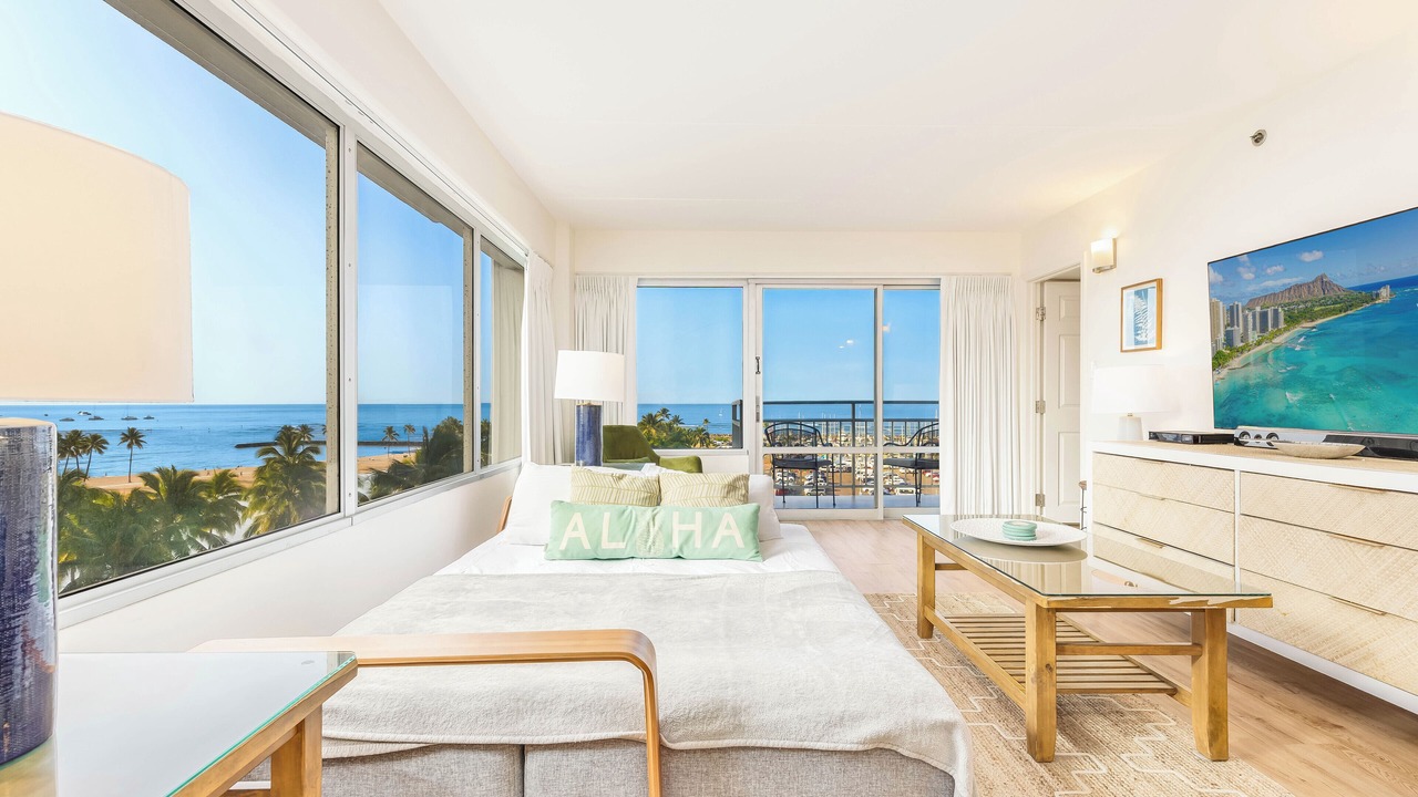 Photo of Bedroom in Waikiki