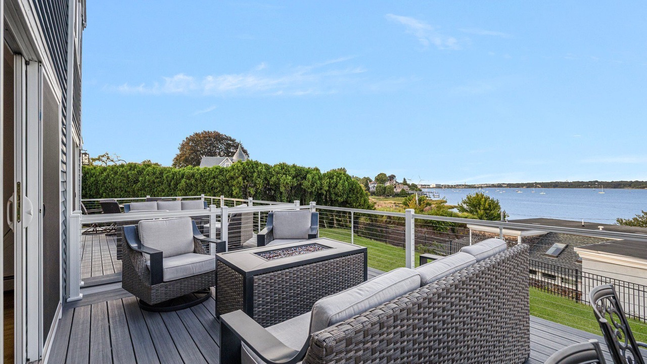 Photo of Patio Balcony in Edgewood