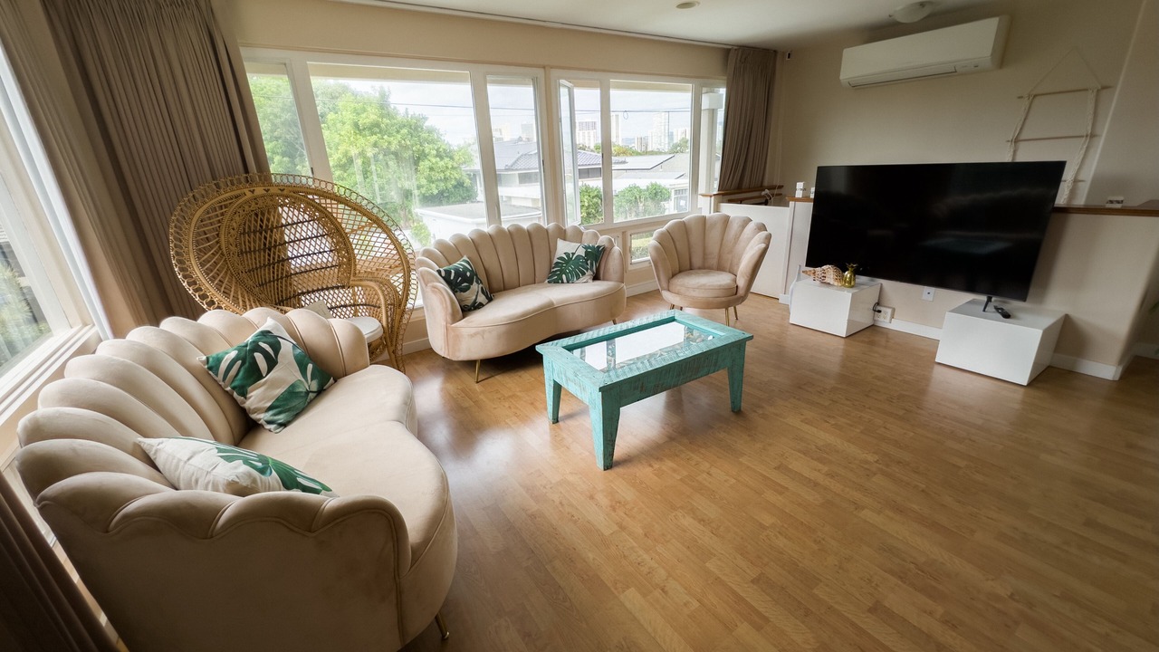 Photo of Livingroom in Diamond Head - Kapahulu - St. Louis