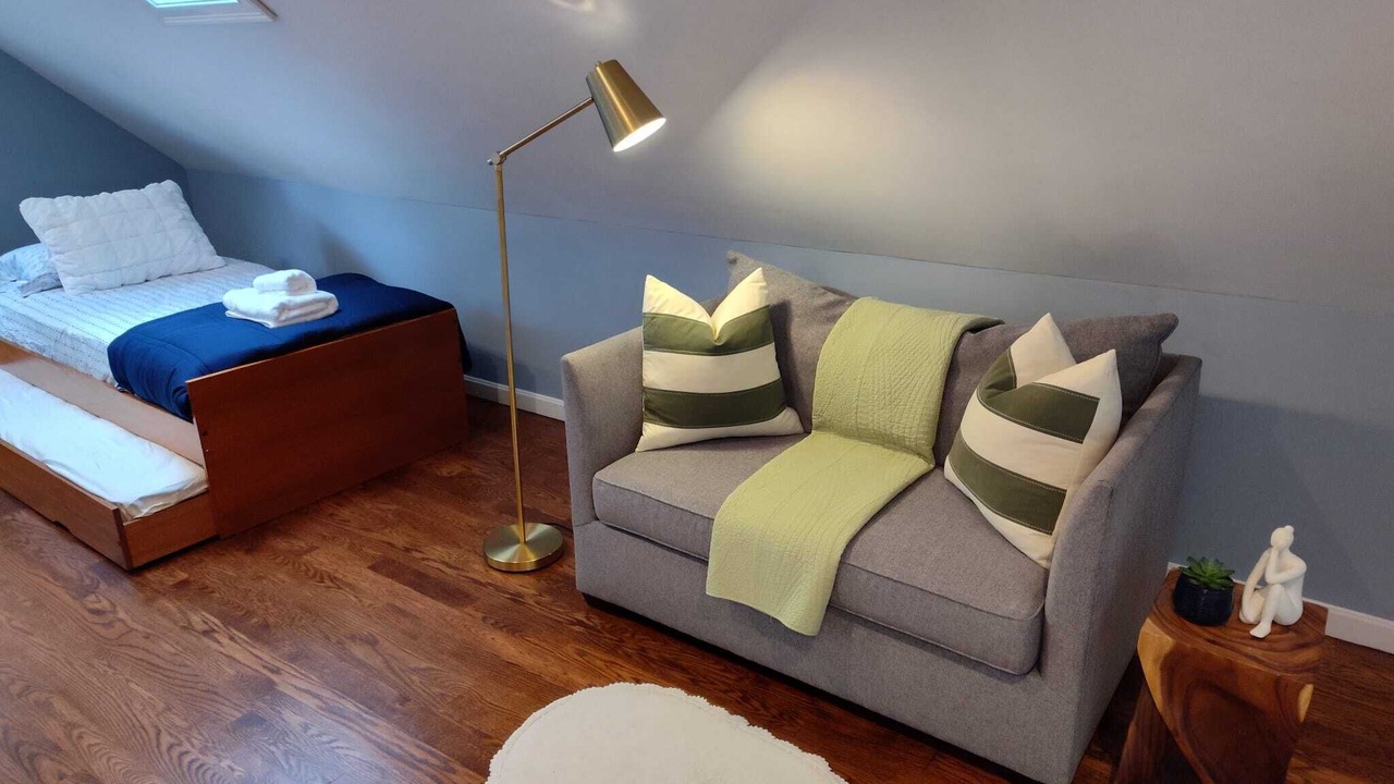 Photo of Bedroom in Centerville