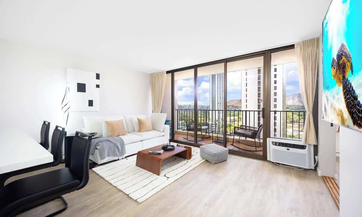 Photo of Patio Balcony in Waikiki