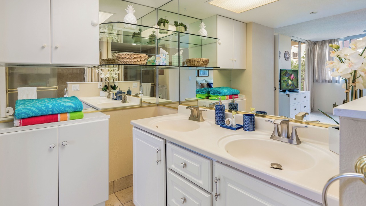 Photo of Bathroom in Kahana