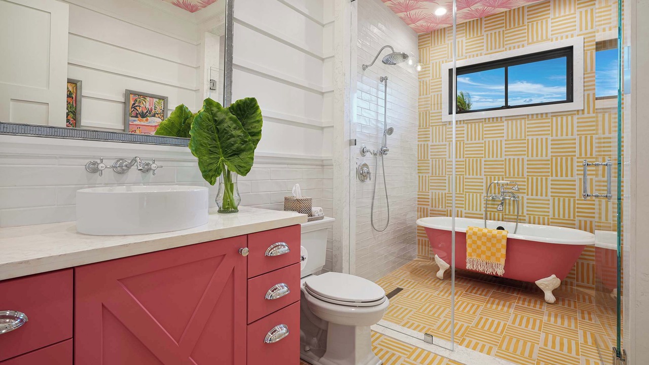 Photo of Bathroom in Poipu