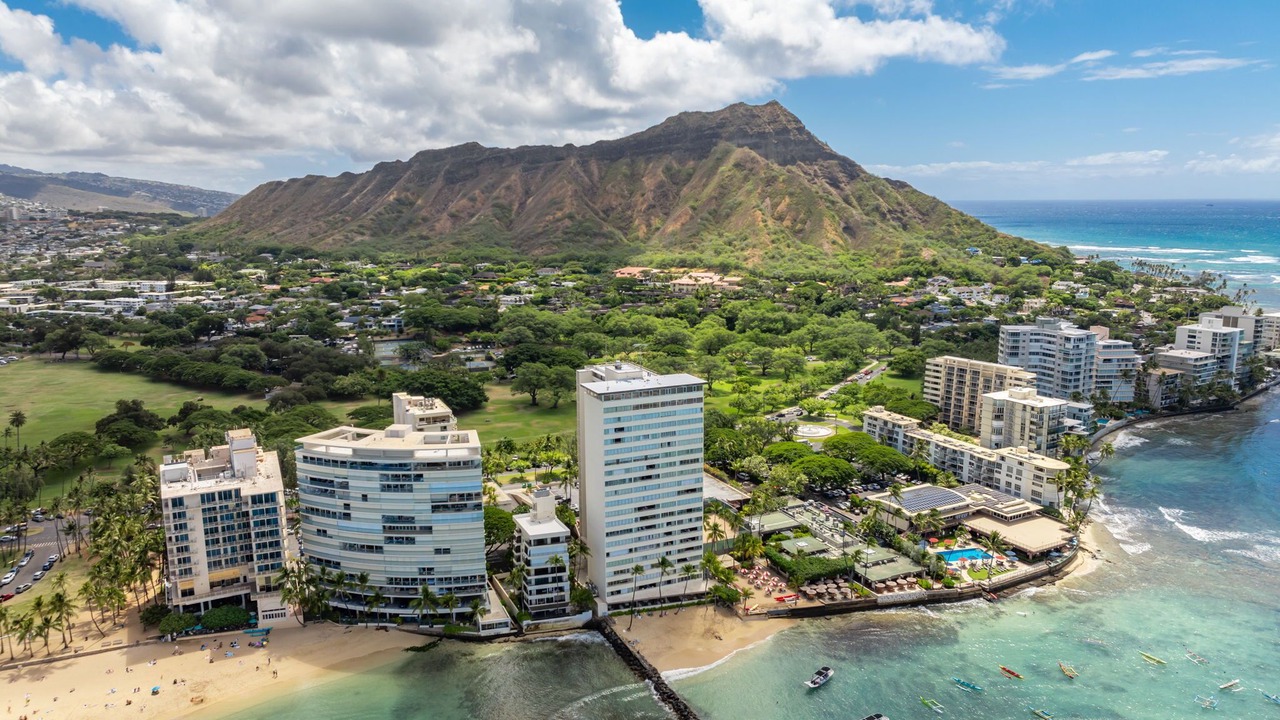 Photo of Others in Diamond Head - Kapahulu - St. Louis