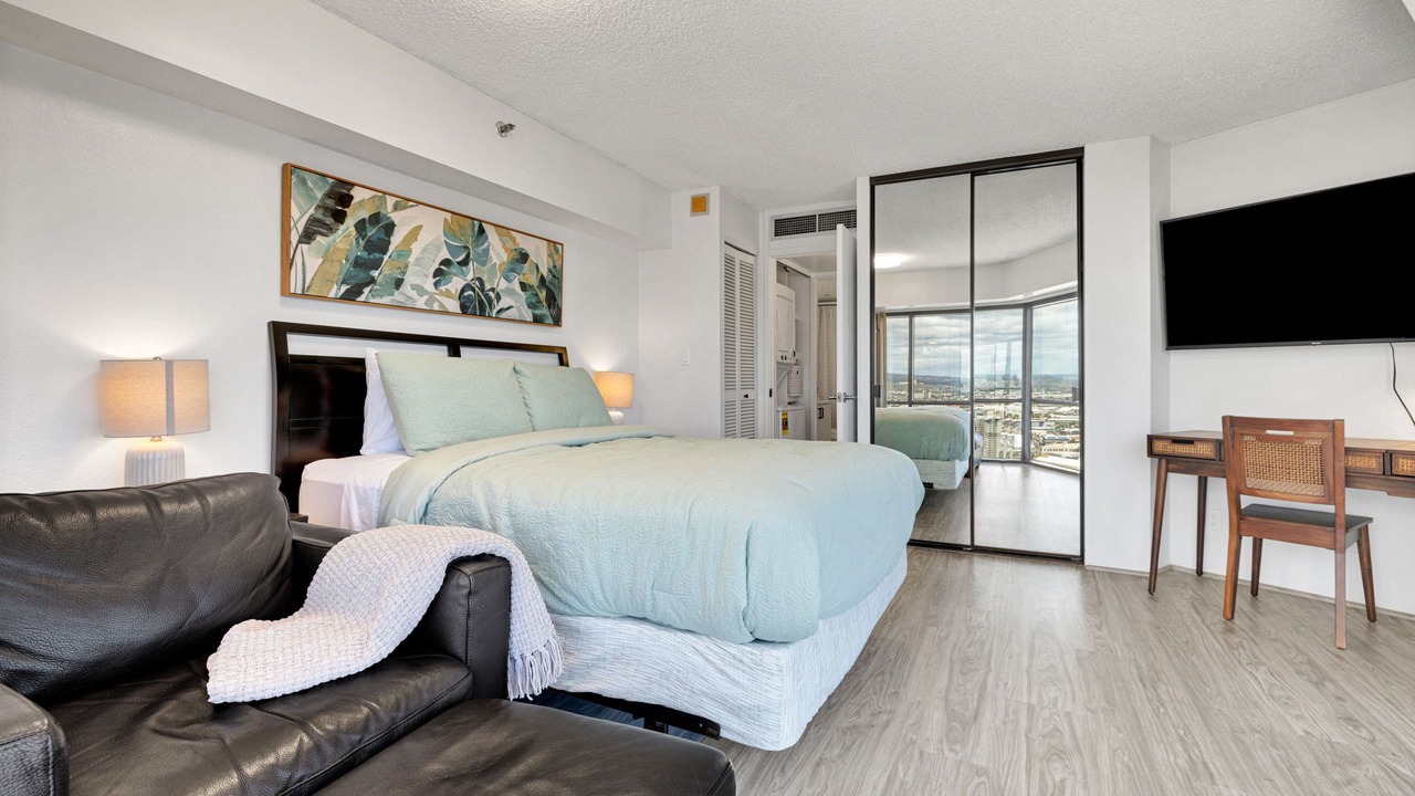 Photo of Bedroom in Downtown Honolulu