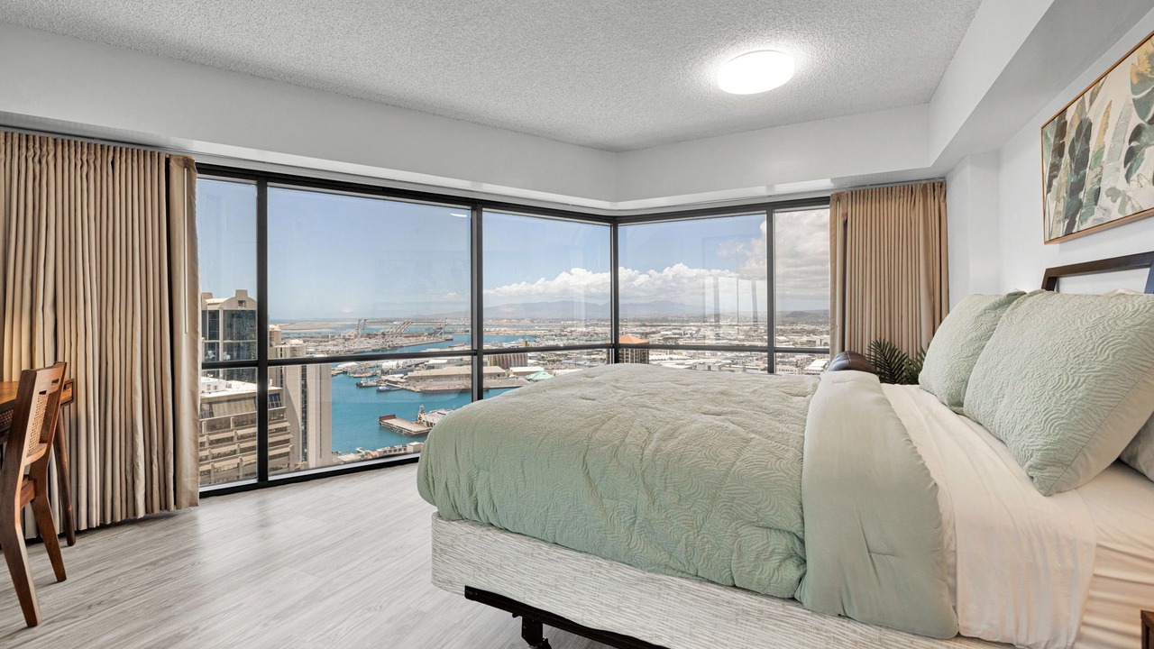 Photo of Bedroom in Downtown Honolulu
