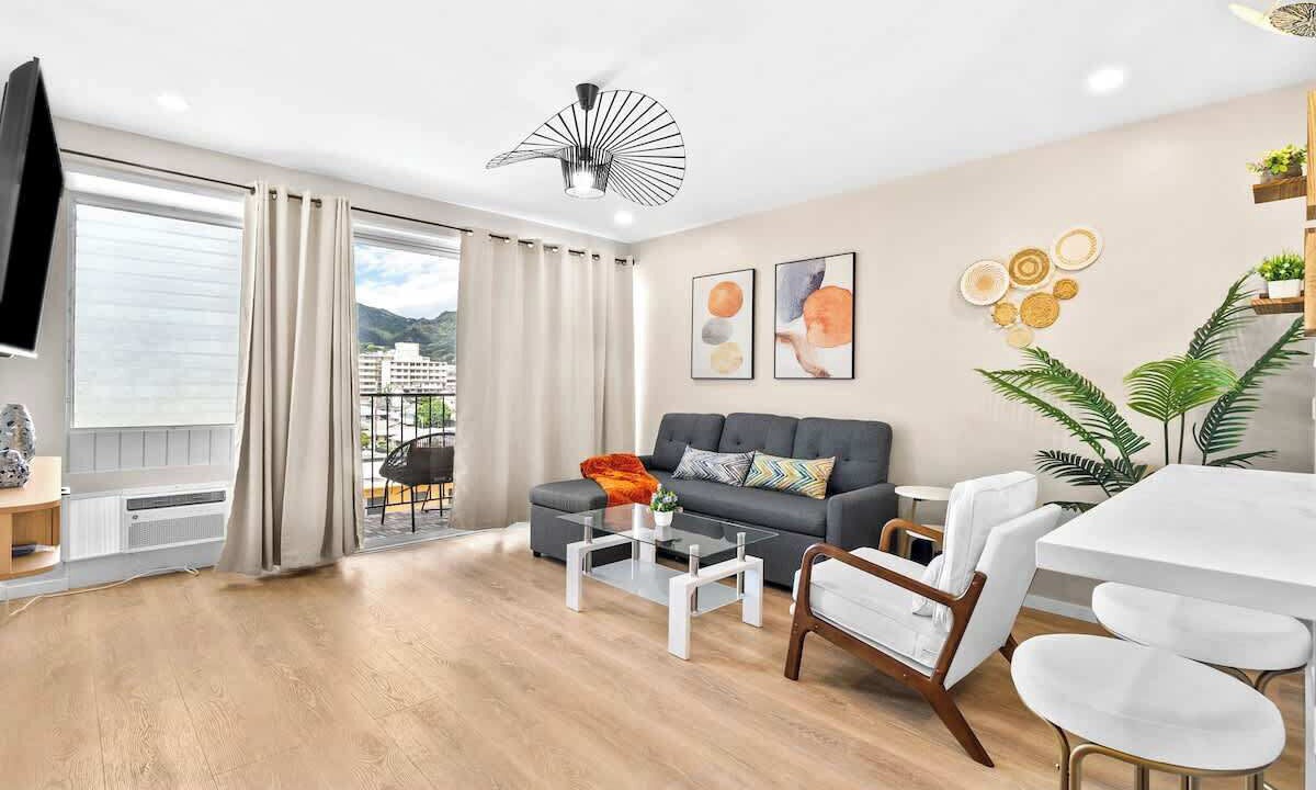 Photo of Livingroom in Ala Moana