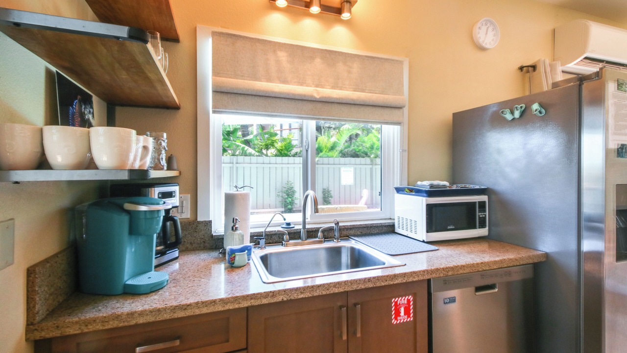 Photo of Kitchen in Historic Lahaina Front Street