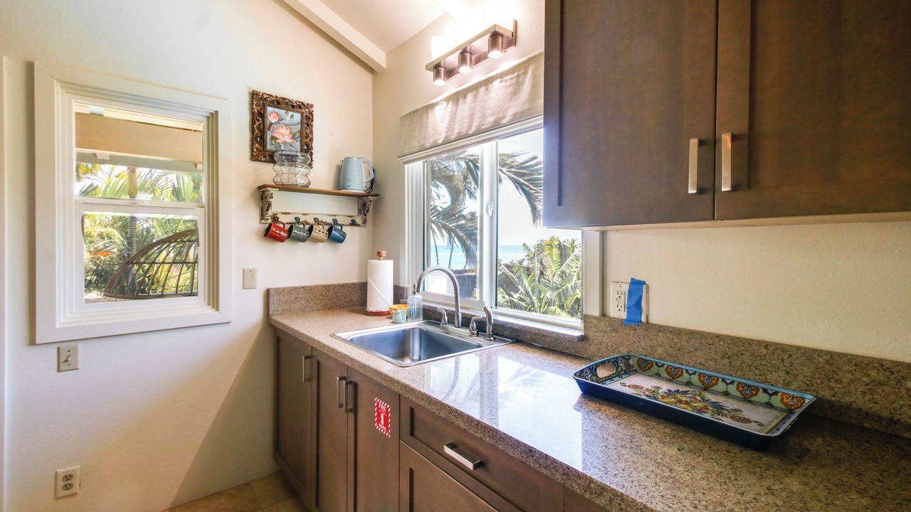 Photo of Kitchen in Historic Lahaina Front Street