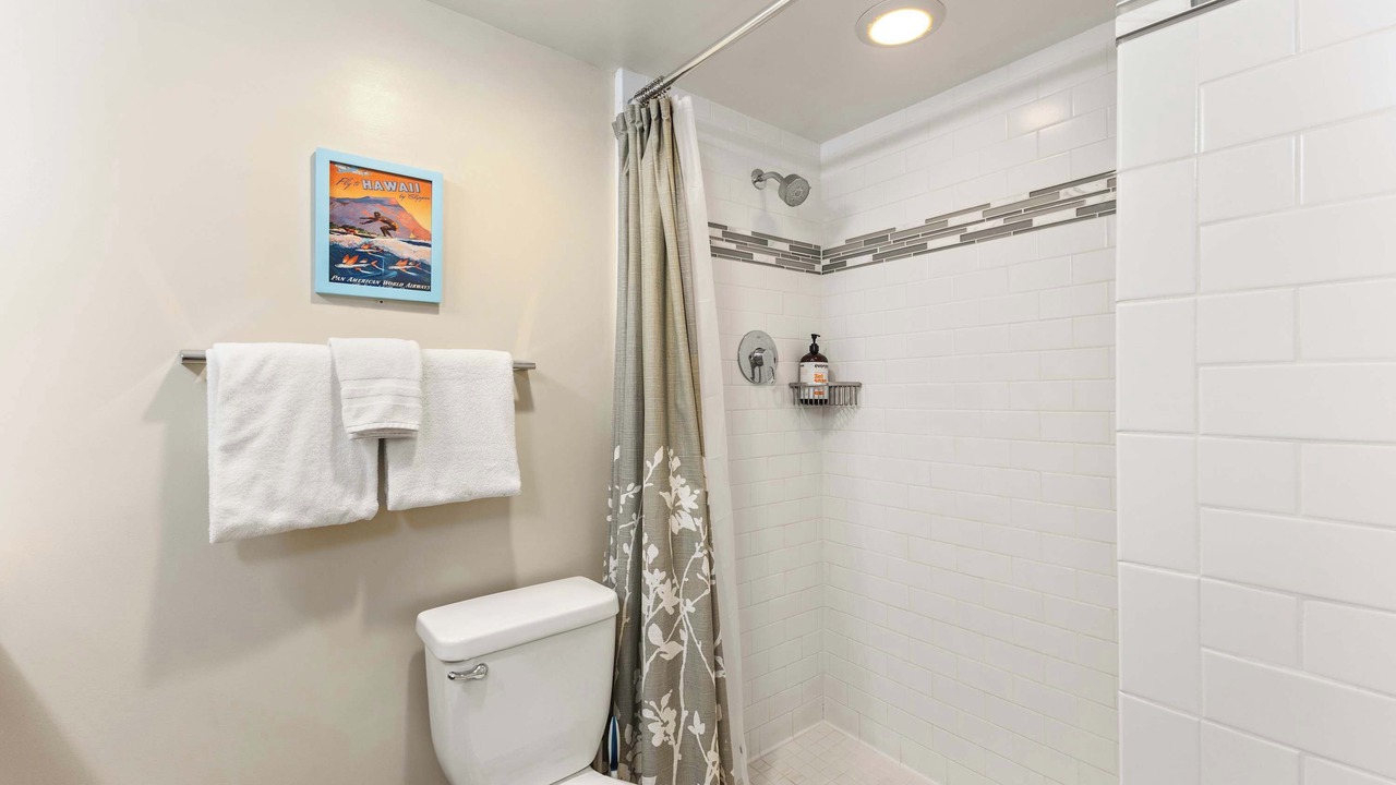 Photo of Bathroom in Waikiki