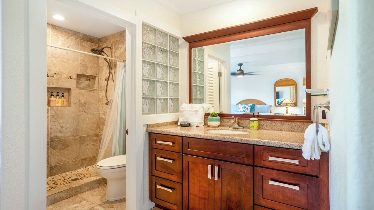Photo of Bathroom in Princeville