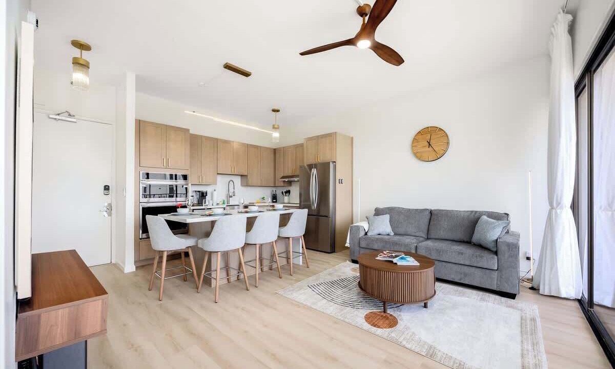Photo of Bedroom in Waikiki