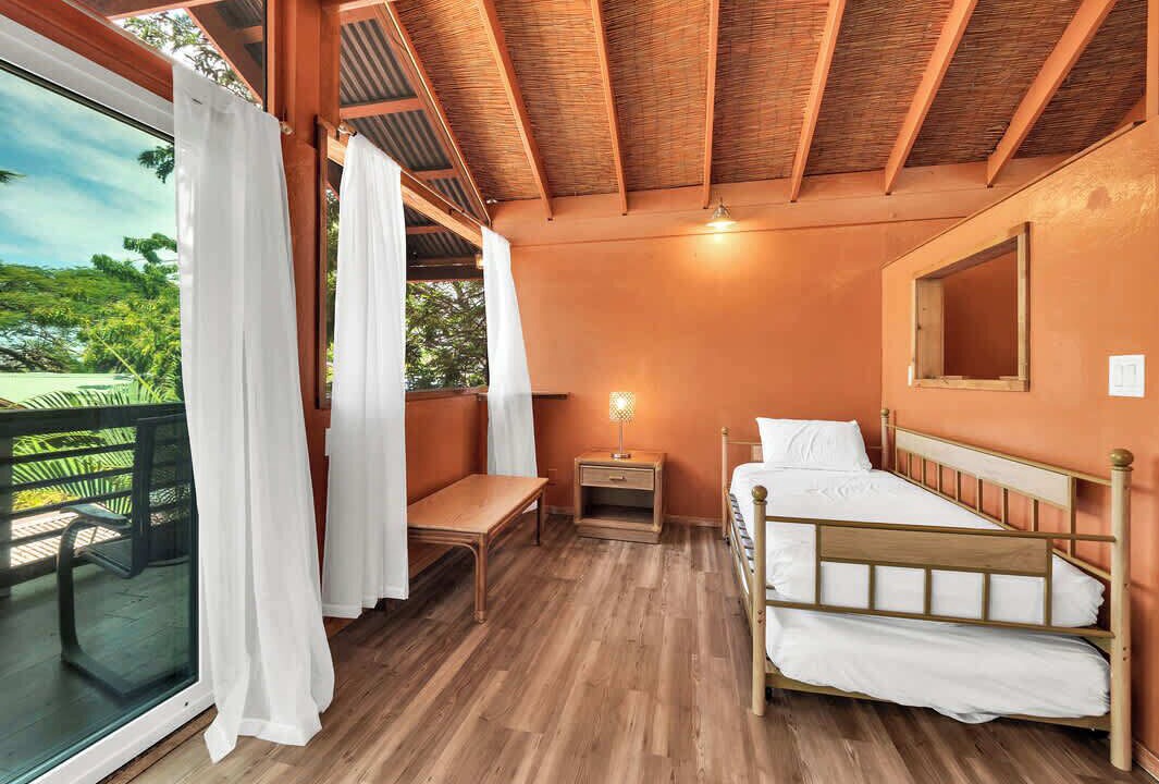 Photo of Bedroom in Kahaluu Bay