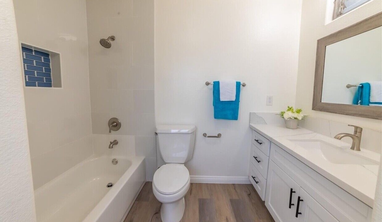Photo of Bathroom in Ewa