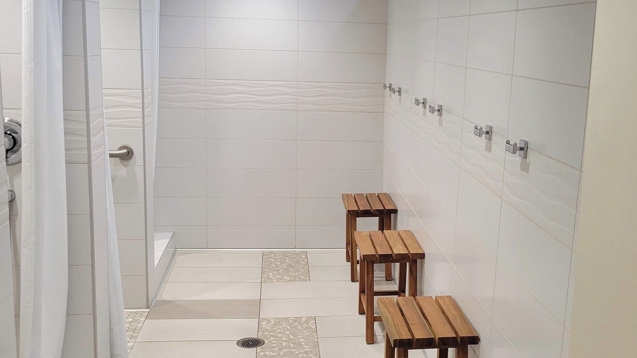 Photo of Bathroom in Waikiki