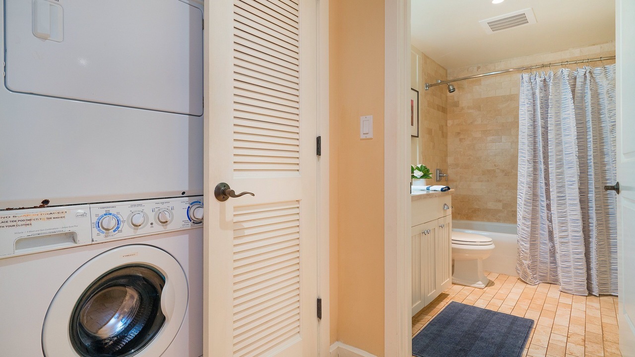 Photo of Bathroom in Kahuku