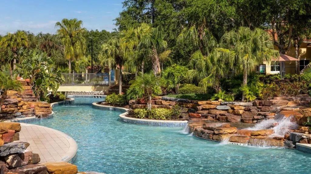 Photo of Others in Bay Lake